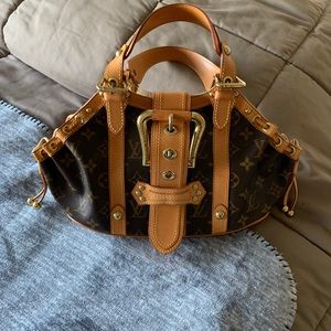 Auth Louis Vuitton Monogram Canvas Theda